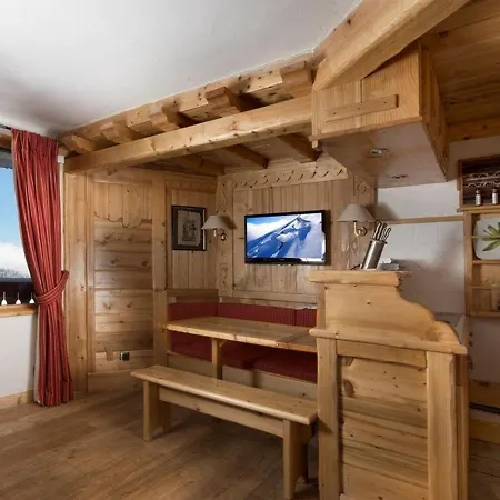 1850 - 4 Pers - Pieds Des Pistes Avec Parking Couvert - Fr-1-631-142 Courchevel