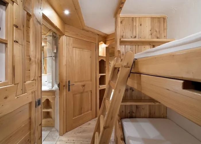 Apartman 1850 - 4 Pers - Pieds Des Pistes Avec Parking Couvert - Fr-1-631-142 *